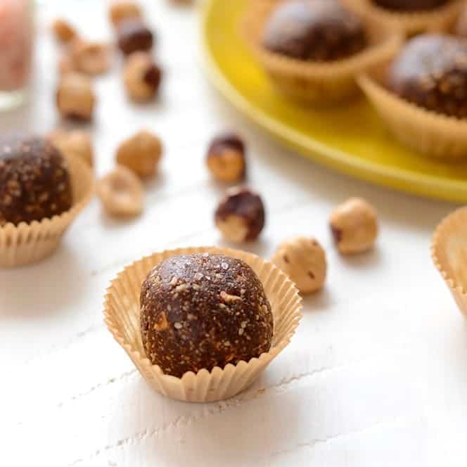 Protein-Packed Date & Hazelnut Energy Bites for Quick Snacks